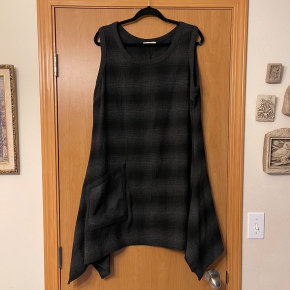 Lukas Tunic Plaid Dress - Picture 2 of 6